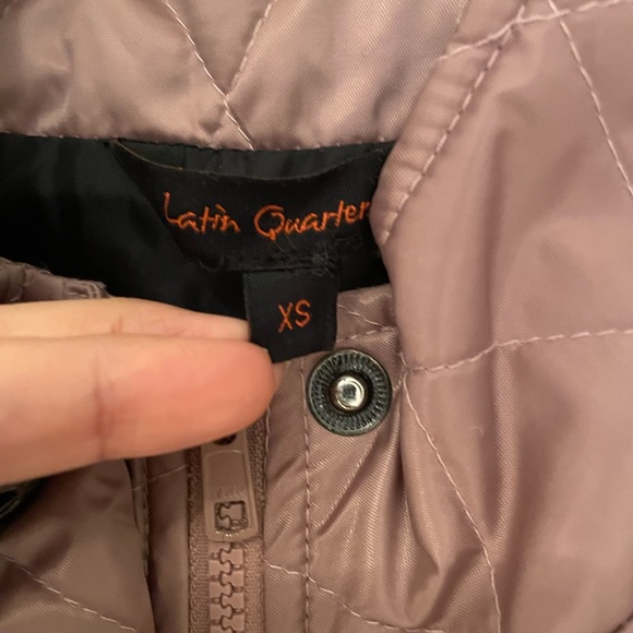 Pink Sleeveless Vest Jacket - Picture 5 of 7